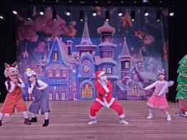 정선군가족센터, 가족과 함께 만드는 따뜻한 겨울 크리스마스 체험&뮤지컬 공연 행사 개최 기사 이미지