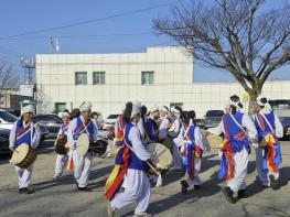 보은군 마로면 구병산풍물패, 정월대보름 지신밟기 행사 열어 기사 이미지
