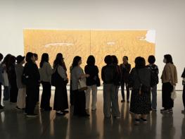 수성문화재단, ‘생각을 담는 미술관’ 투어 성황… 가을 시즌 요청 이어져 기사 이미지