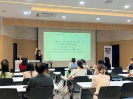 전주시립도서관 꽃심 ‘문화가 있는 날’ 북크리에이터 초청 강연 ‘북킵리스트’ 운영 기사 이미지