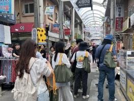 부산 북구, 구포시장에서 즐기는 ‘쉼앤잼 멋맛투어’ 본격 출발 기사 이미지
