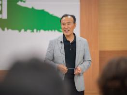 김홍열 군수의 문화예술 행보…지역 예술단체, 청양 넘어 엑스포 무대로 기사 이미지