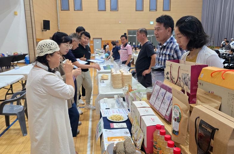 정읍시, 구절초 꽃축제 먹거리 품질 높인다… 참가 업체 45곳 최종 선정 기사 이미지