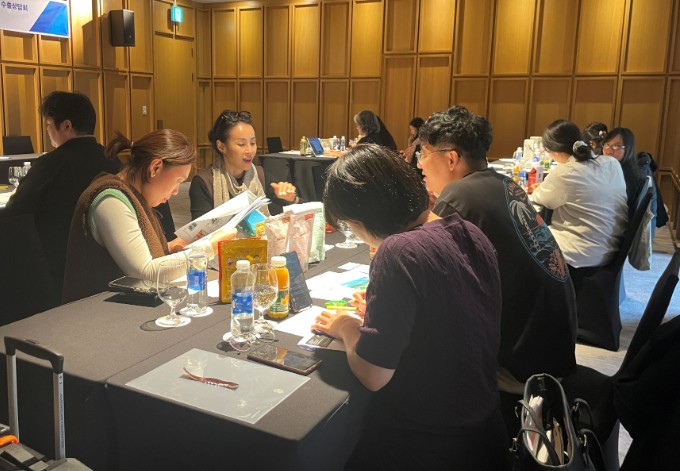 경남도, '농식품' 베트남·일본·미국 누비며 수출시장 공략 기사 이미지